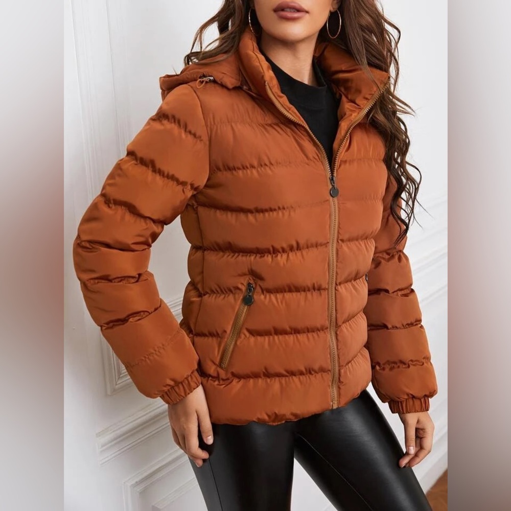 Hooded Puffer Jacket 🤎